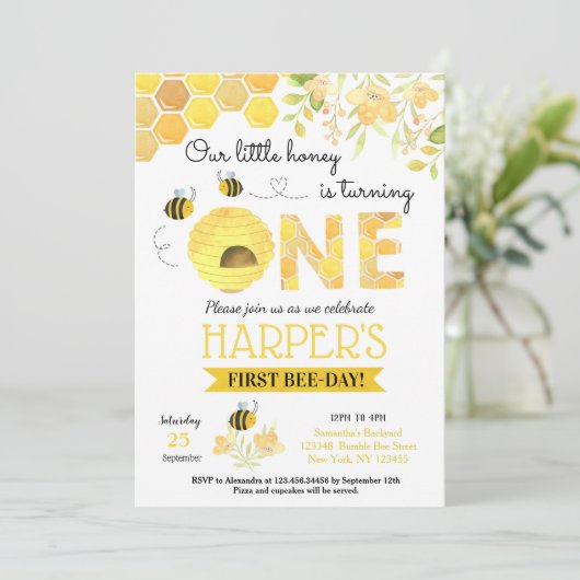 Invitations à la fête d'anniversaire Bumble Bee (Debout devant)