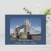 Invitations à Londres, Angleterre (Debout devant)