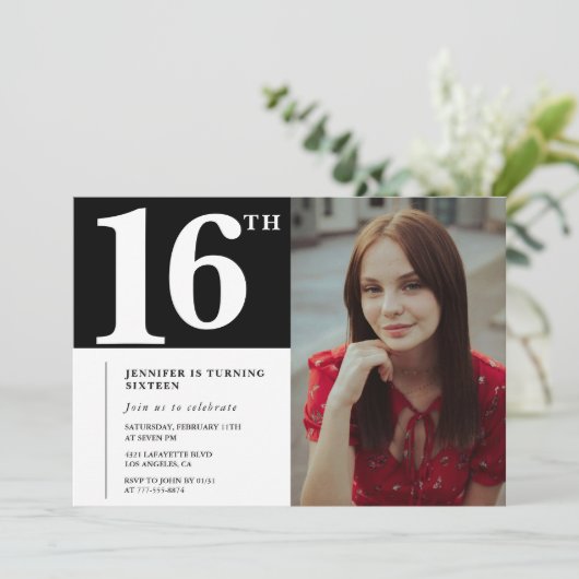 Invitations Black 16e anniversaire Modern Chic Pho (Debout devant)