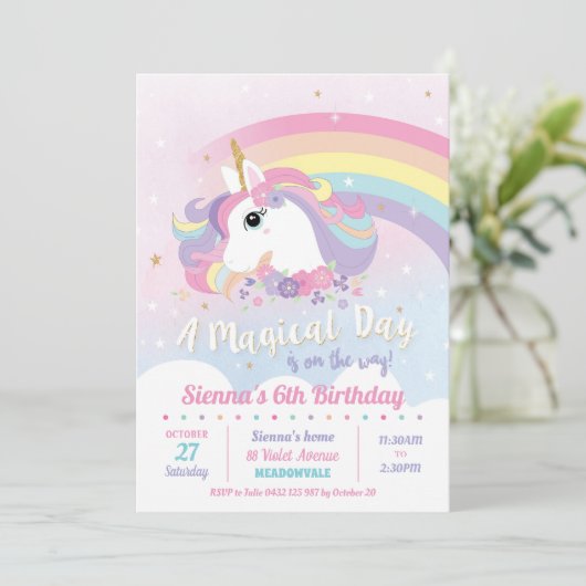Invitations d'anniversaire à l'Unicorne Rainbow Gi (Debout devant)