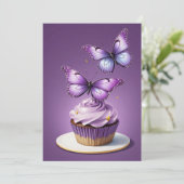 Invitations d'anniversaire aux papillons violets (Debout devant)