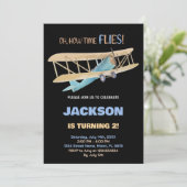Invitations d'anniversaire d'avion bleu noir (Debout devant)