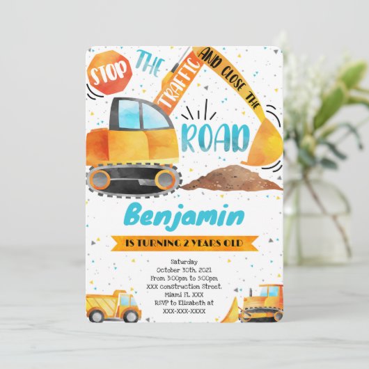 Invitations d'anniversaire de construction (Debout devant)