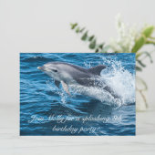 Invitations d'anniversaire de dauphins éclaboussan (Debout devant)