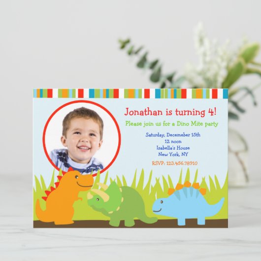 Invitations d'anniversaire de Dinosaur (Debout devant)