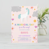 Invitations d'anniversaire de la licorne (Debout devant)