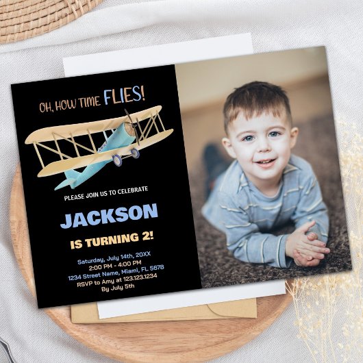 Invitations d'anniversaire de l'avion Black Blue w