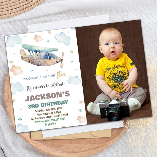 Invitations d'anniversaire de l'avion Brown Green