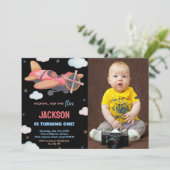 Invitations d'anniversaire de l'avion Brown noir a (Debout devant)