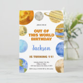 Invitations d'anniversaire de l'espace extra-atmos (Debout devant)