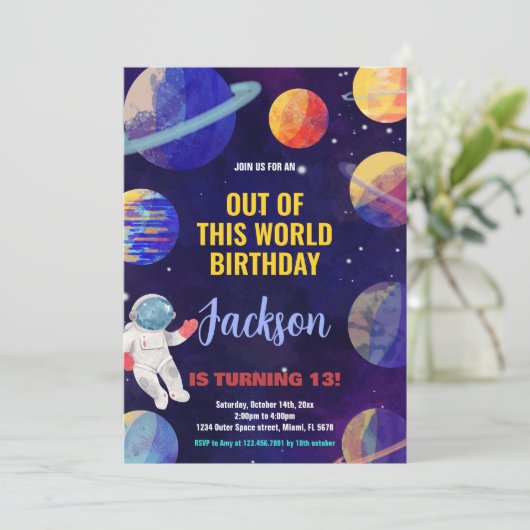 Invitations d'anniversaire de l'espace extra-atmos (Debout devant)