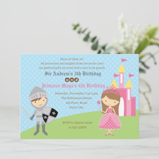 Invitations d'anniversaire princesse et chevalier  (Debout devant)