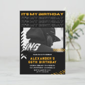 Invitations de 66e anniversaire Homme Photo Spray  (Debout devant)