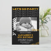Invitations de 6 ans Noir Boy Photo Spray (Debout devant)