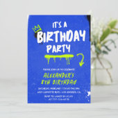 Invitations de 8e anniversaire Boy Graffiti Spray  (Debout devant)