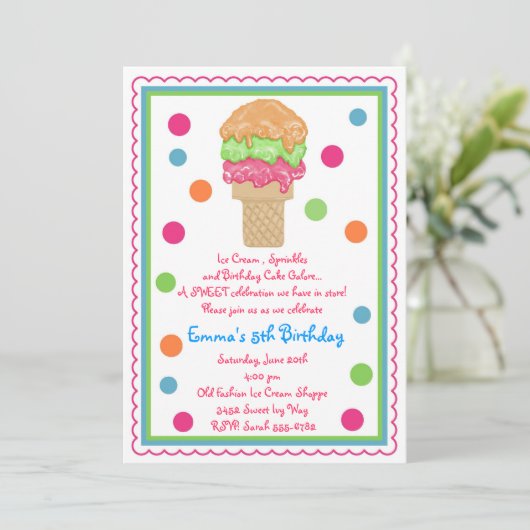 Invitations de cônes de glace (Debout devant)