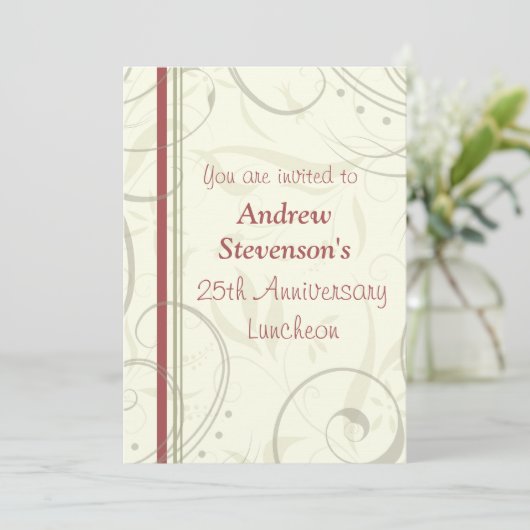 Invitations de déjeuner d'anniversaire d'Ermployee (Debout devant)
