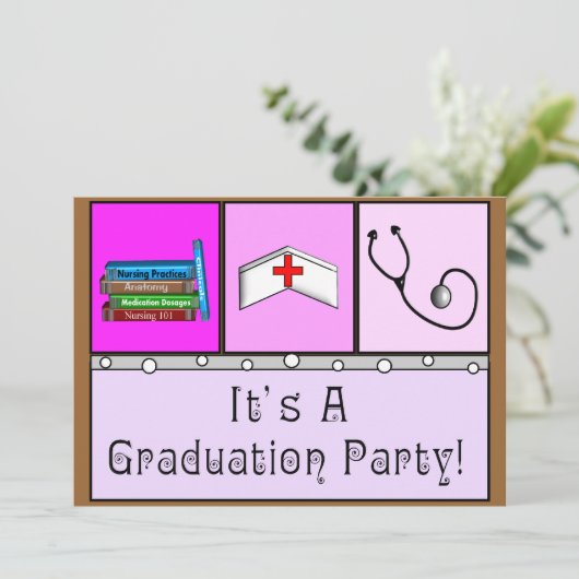 Invitations de diplômes d'infirmière (Debout devant)