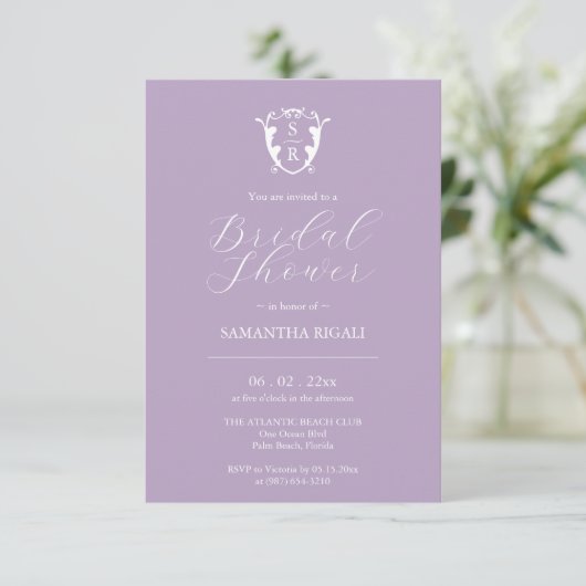 Invitations de douche nuptiale violet Monogramme (Debout devant)