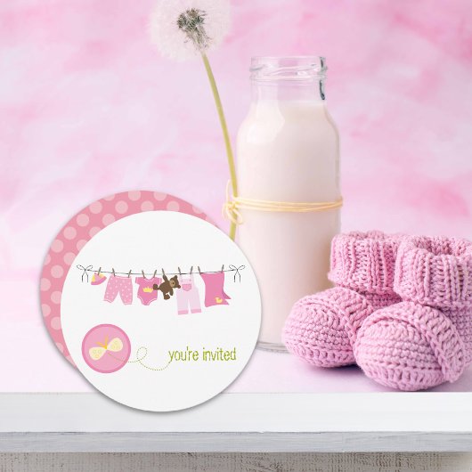 Invitations de douche pour bébé en ligne de vêteme