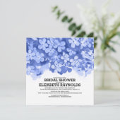 Invitations de douches nuptiales à fleurs bleues d (Debout devant)