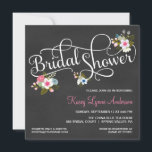 Invitations de douches nuptiales Floral Chalkboard<br><div class="desc">Invitations de Wedding showers floraux en tableau noir - Douchez la mariée avec une joie fleurie ! Fleurs abstraites blanches et roses aux accents bleus et élégante calligraphie tourbillonnant de la nage sur le tableau gris ardoise. Il suffit d'ajouter le nom de la future mariée, la date, l'heure et les...</div>