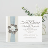 Invitations de douches nuptiales Lace et Pearls (Debout devant)