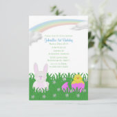 Invitations de fête d'anniversaire de lapin de (Debout devant)