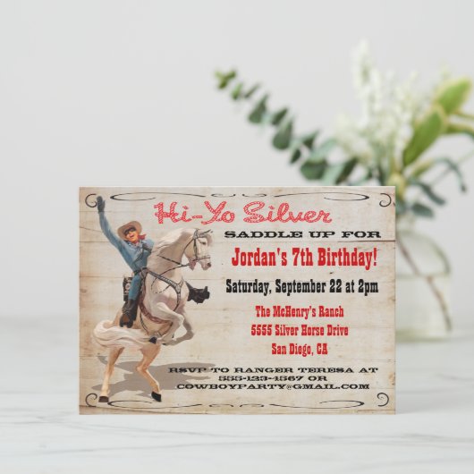 Invitations de fête d'anniversaire de l'Ouest de C (Debout devant)