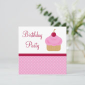 Invitations de fête d'anniversaire de petit gâteau (Debout devant)