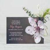 Invitations de fête d'anniversaire de printemps de (Debout devant)