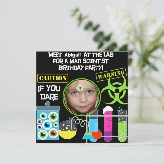 Invitations de fête d'anniversaire d'un scientifiq (Debout devant)