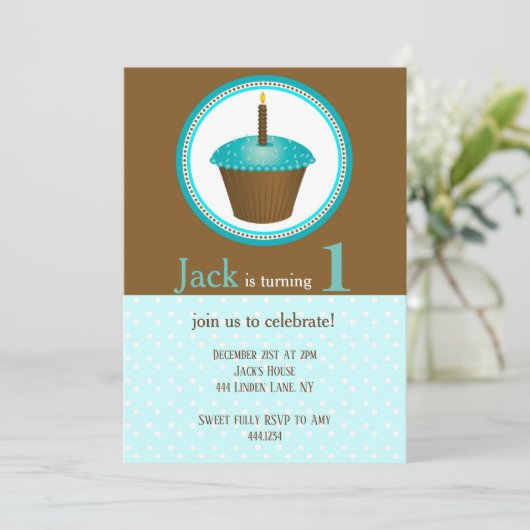 Invitations de garçons d'anniversaire (Debout devant)