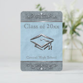 Invitations de graduation bleue personnalisables (Debout devant)