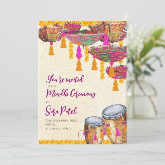 Invitations de la fête de henné Mehndi Invitations (Debout devant)