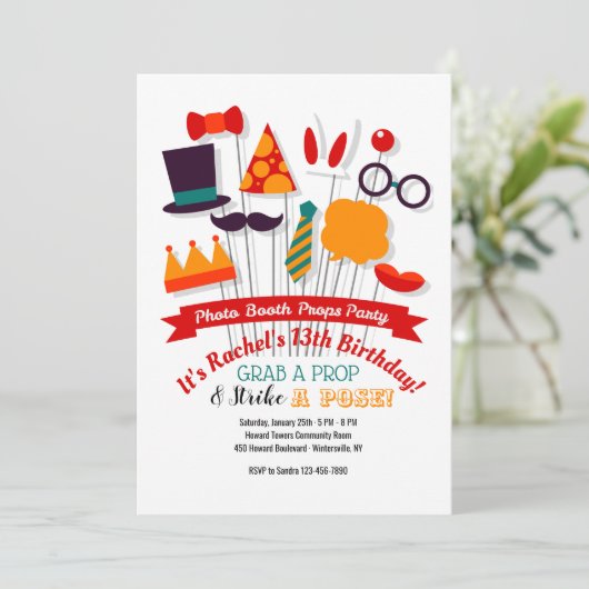 Invitations de la fête des Props Booth (Debout devant)
