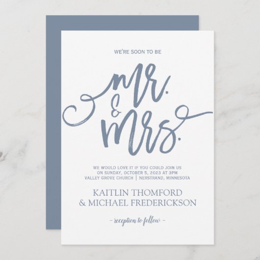 Invitations de mariage bleu Dusty | Script de bros (Devant / Derrière)
