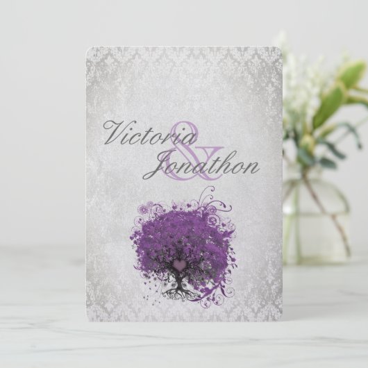 Invitations de mariage de feuilles de coeur violet (Debout devant)