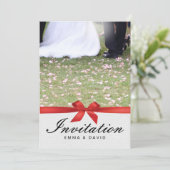 Invitations de mariage de mariée et de mariée roug (Debout devant)