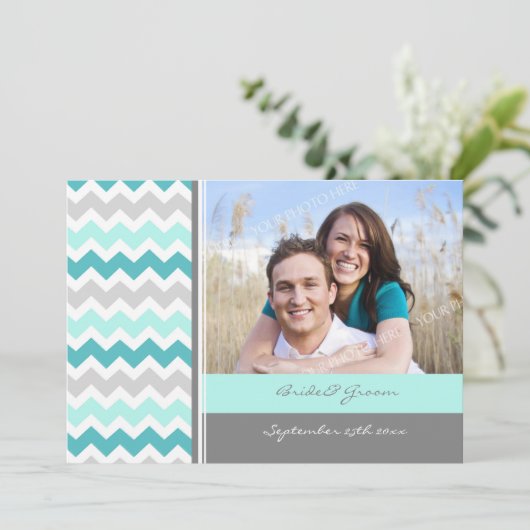Invitations de mariage Gris Turquoise Chevron (Debout devant)