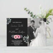Invitations de mariage rose floral avec photo (Debout devant)