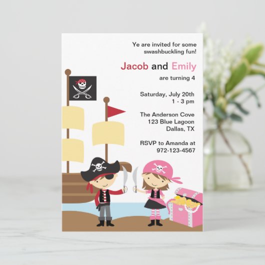 Invitations de pirates de garçons et de filles (Debout devant)