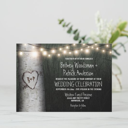 Invitations découpées de mariage d'arbre de (Debout devant)