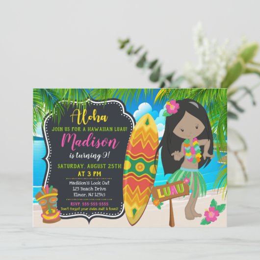 Invitations d'invitation d'anniversaire de Luau (Debout devant)