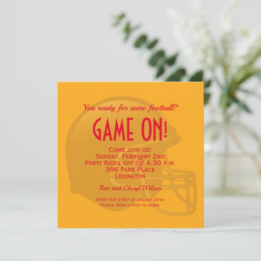 Invitations du Casque de Jeu d'or (Debout devant)