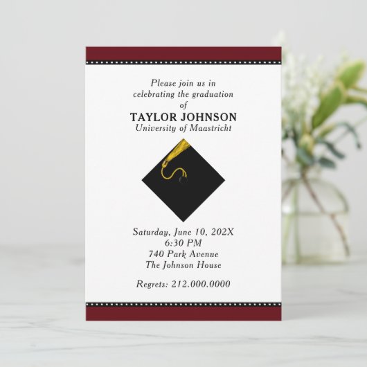 Invitations du Maroon Graduation Party (Debout devant)