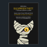Invitations éffrayantes à la fête d'Halloween<br><div class="desc">Design par Lisa Marie Robinson. Invitations de fête pour les fêtes d'Halloween, surtout ceux qui ont un concours de costumes les plus effrayants. Le design comprend un chat noir à l'oeil jaune enveloppé de bandages momies ! Personnalisez facilement vos informations personnelles. Cartes plates, enveloppes incluses. Imprimé sur papier recyclé, autres...</div>