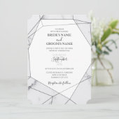 Invitations élégantes de mariage en marbre géométr (Debout devant)