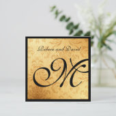 Invitations élégants de mariage de monogramme d'or (Debout devant)