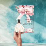 Invitations En Acrylique Boucles d'arc rose pâle robe Sweet 16 clair<br><div class="desc">Un arrière - plan clair et transparent,  décoré d'un grand arc rose,  de fleurs roses et d'une fille en robe crème. Personnalisez et ajoutez un nom et des détails du parti.</div>